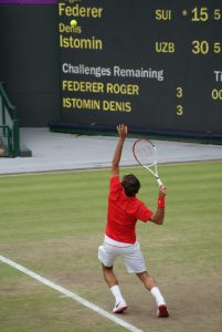 Tennis Training - Você conhece os tipos de quadras de tênis❓ Se liga nesse  post que explica pra você as características de cada uma delas 💡 #tenis  #tennisplayer #teniscuritiba #saibro #quadra #tennistraining