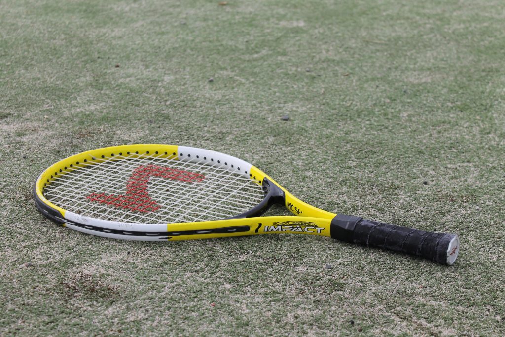 Como o equipamento interfere no seu jogo de tênis