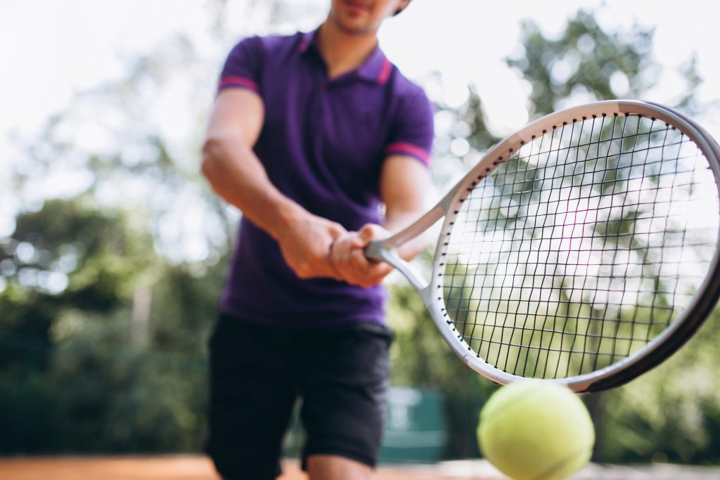 Benefícios de se jogar tênis - Henry10sports, jogo de tênis 